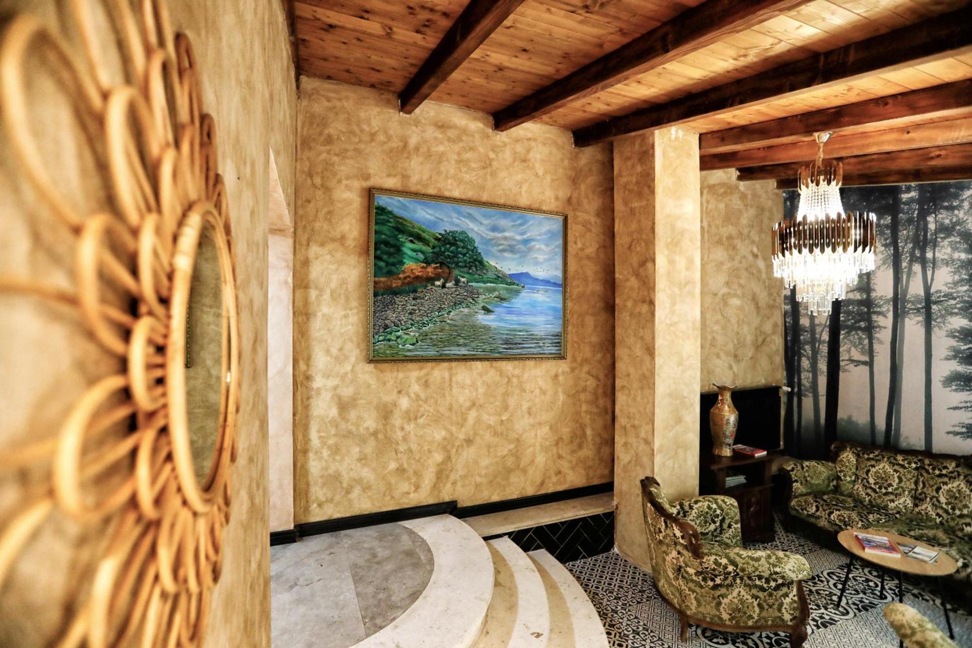 Hotel Labiatan Zogaji Esterno foto