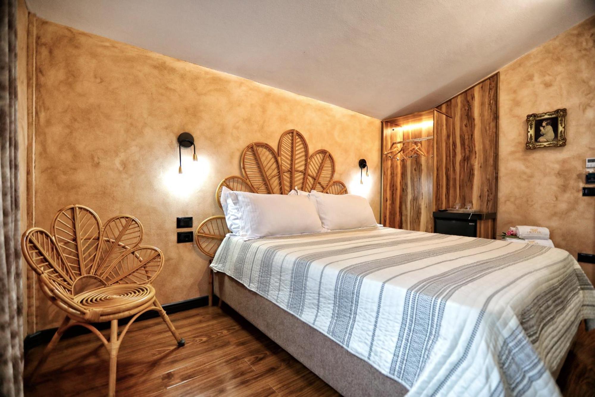 Hotel Labiatan Zogaji Esterno foto