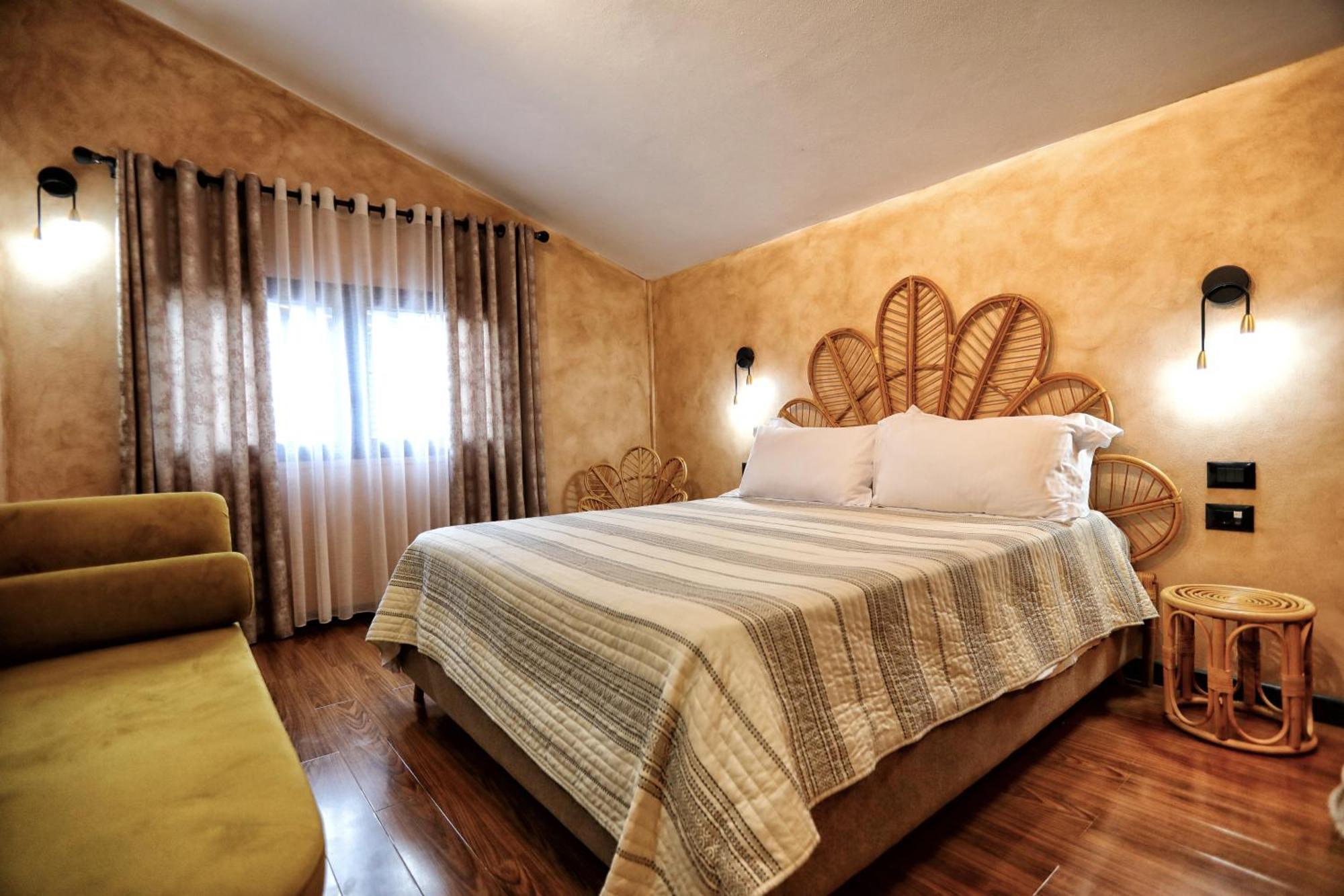 Hotel Labiatan Zogaji Esterno foto