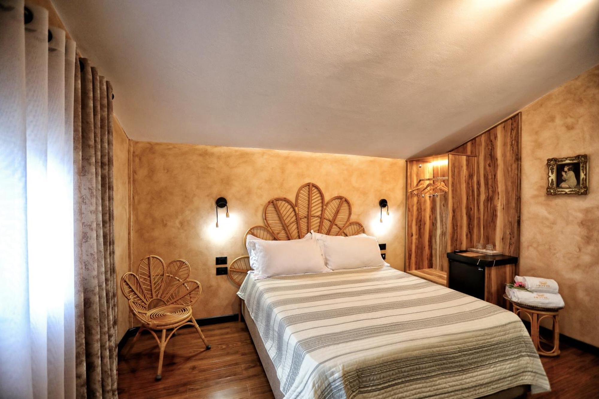 Hotel Labiatan Zogaji Esterno foto