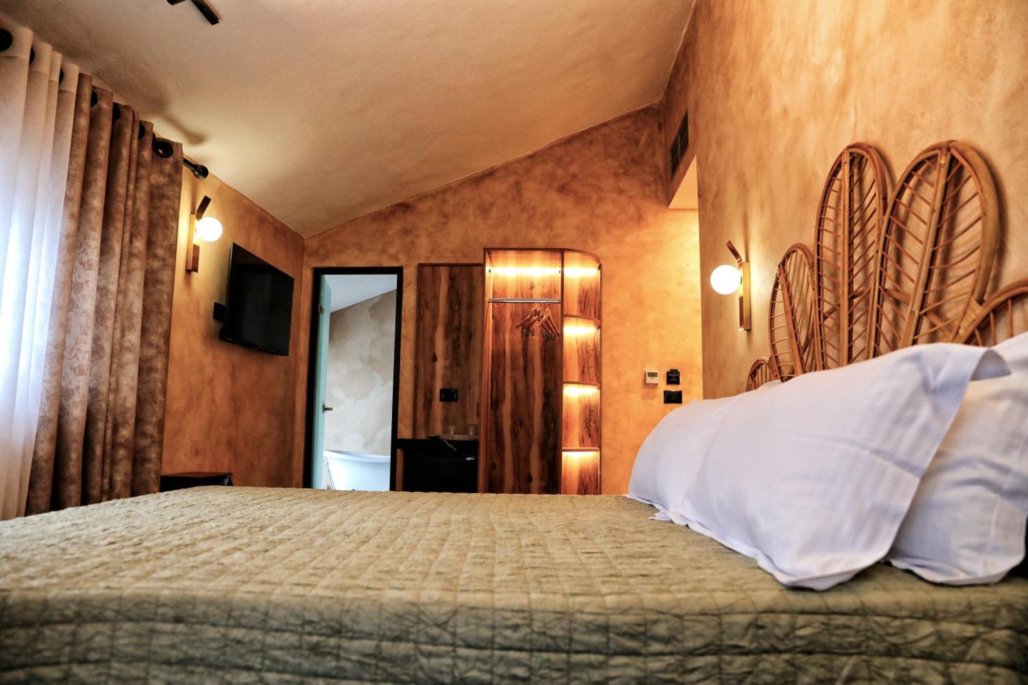 Hotel Labiatan Zogaji Esterno foto